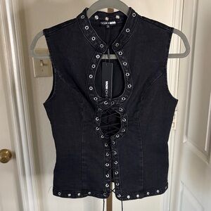 Fashion Nova Black Grommet Detail Top